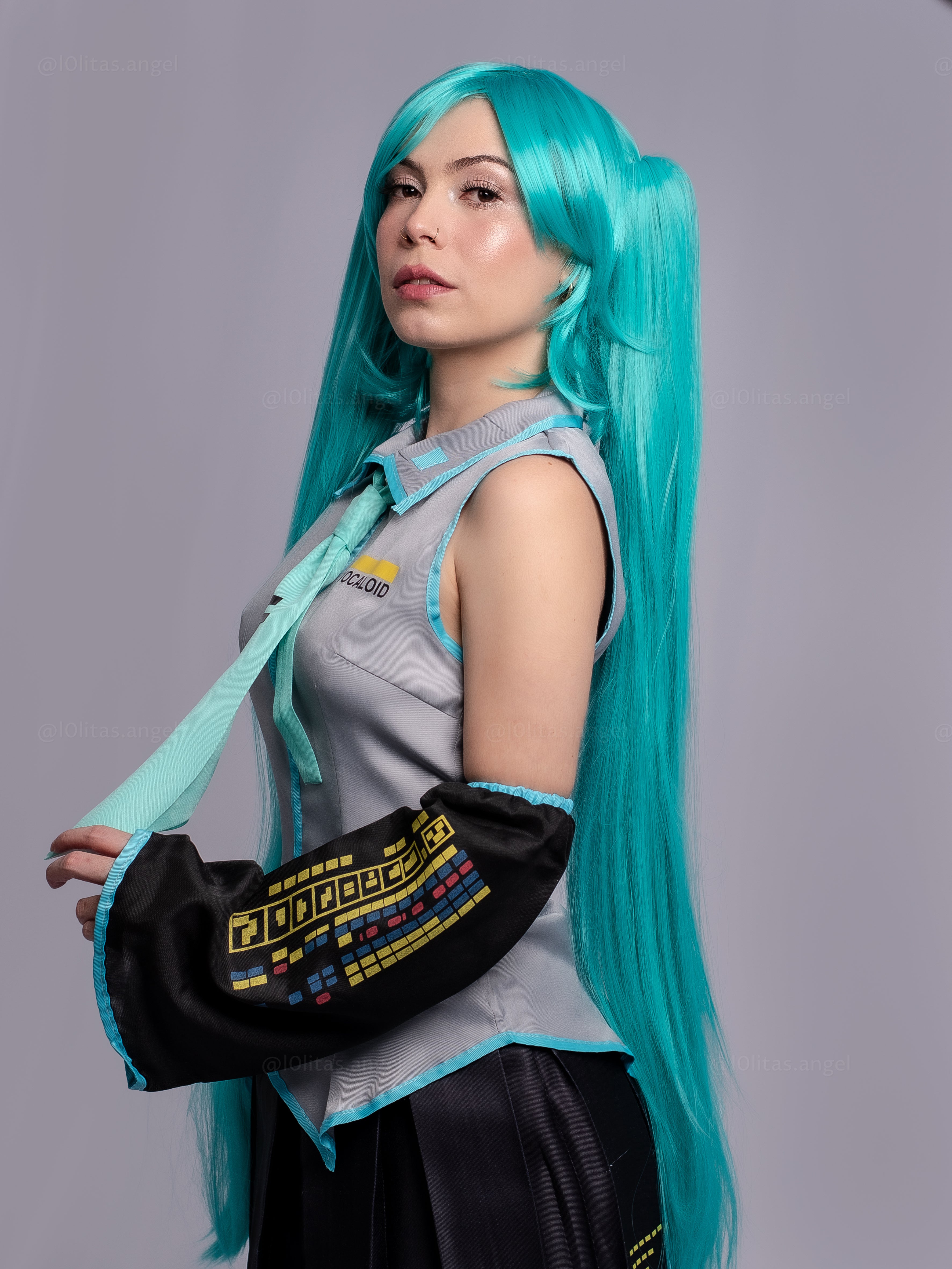 PELUCA MIKU