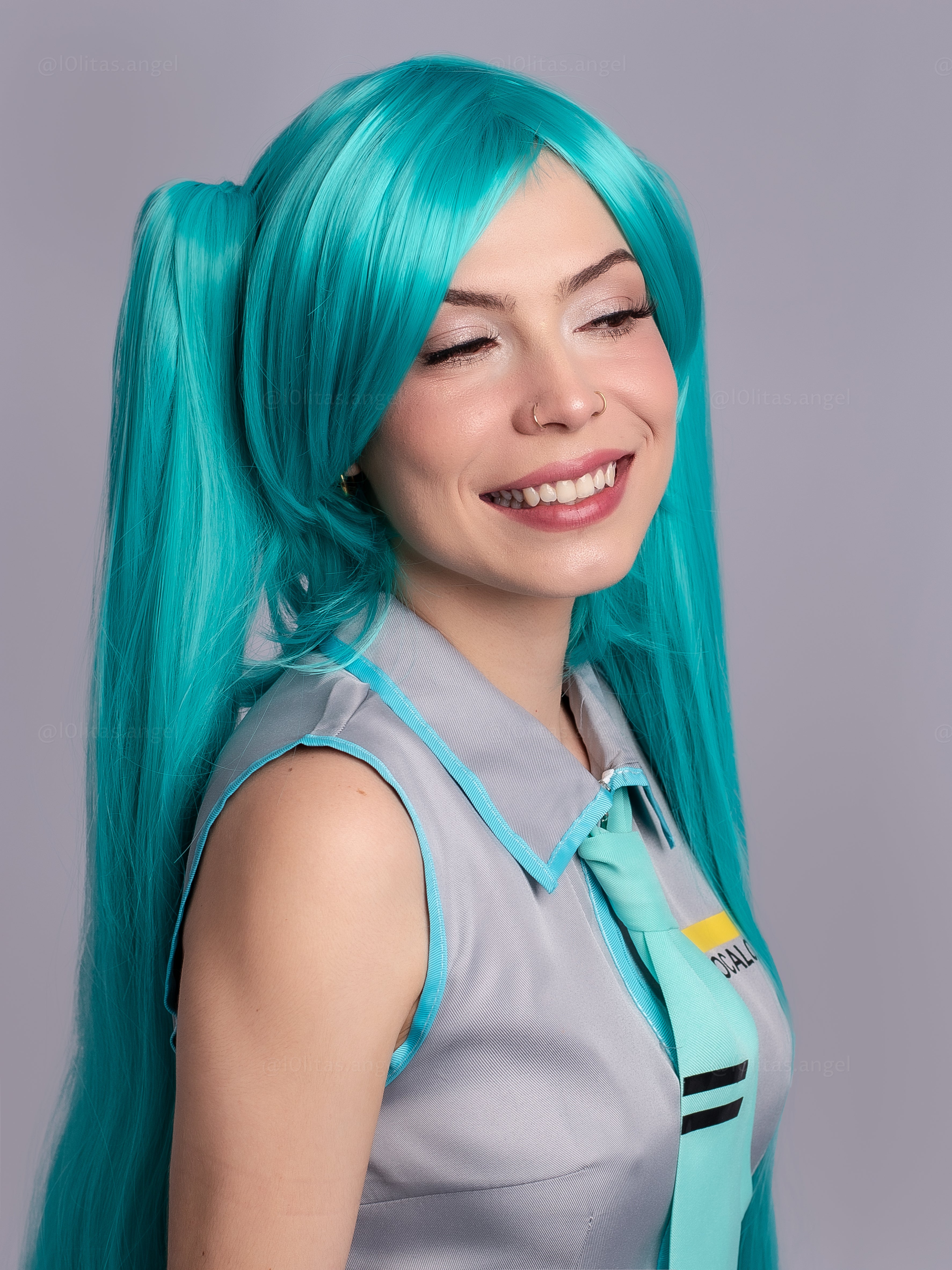PELUCA MIKU