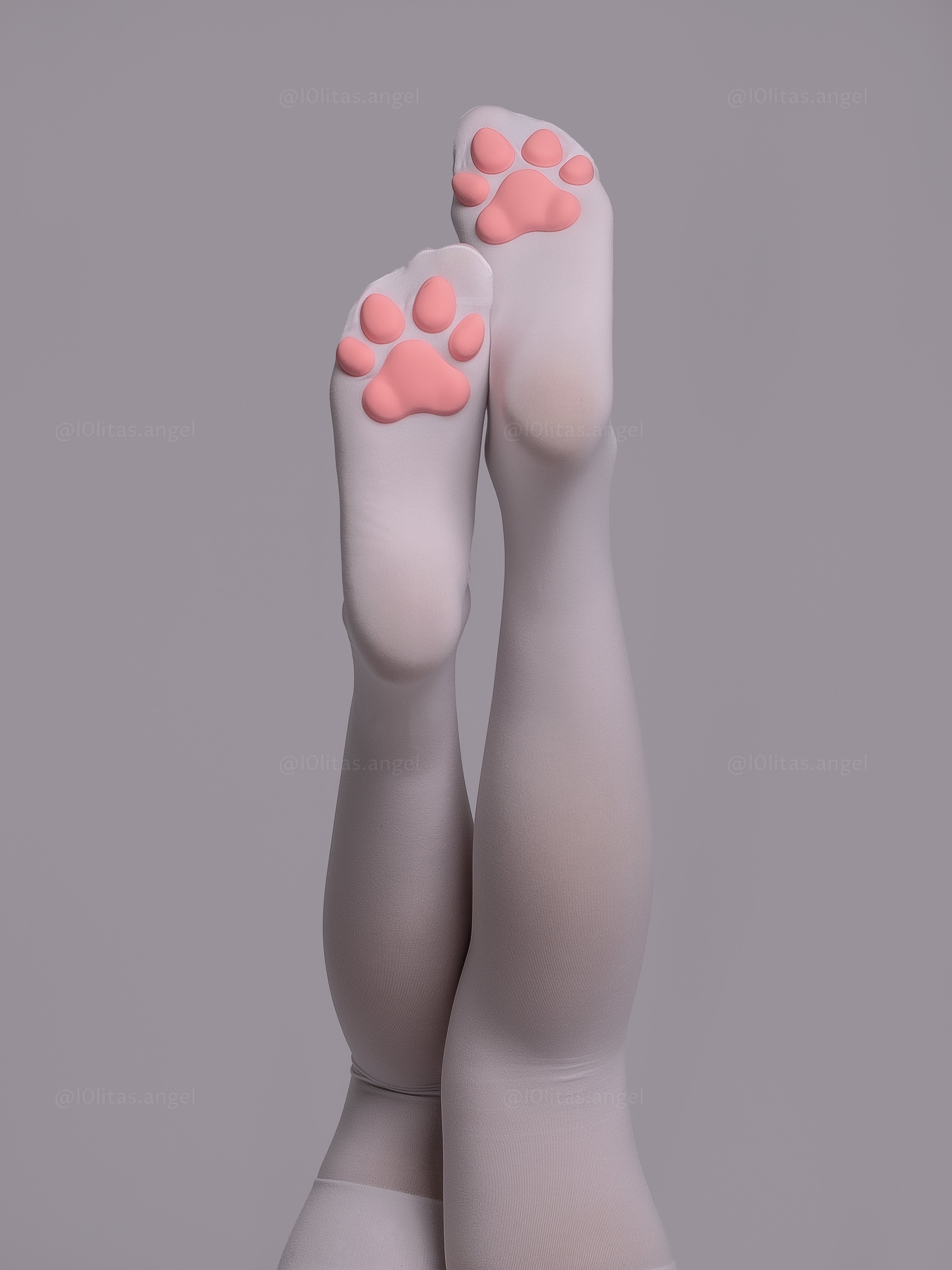 MEDIAS DE GATITO BLANCO