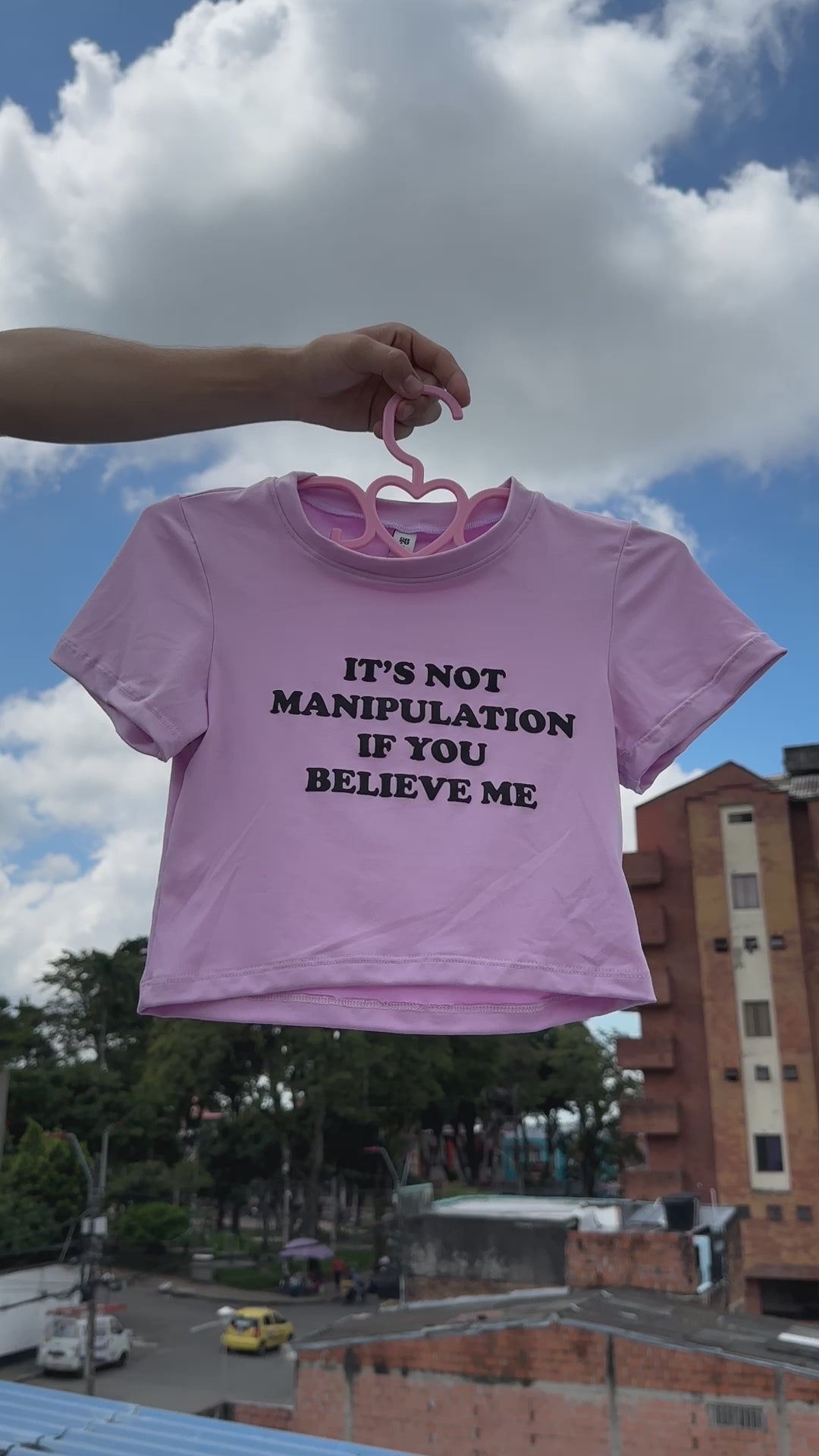 MANIPULATION TOP